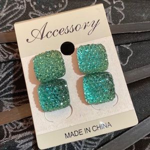 Turquoise square earrings